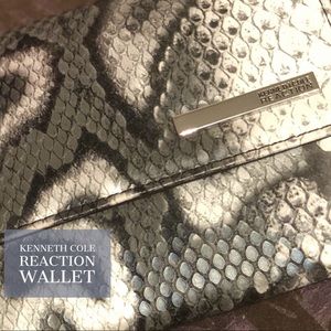 Kenneth Cole Snakeskin Print Wallet